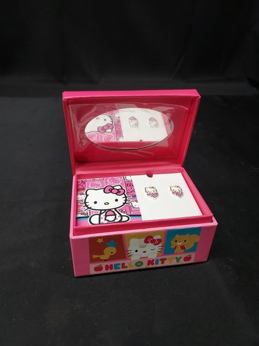 Set orecchini sanrio hello - orecchini,